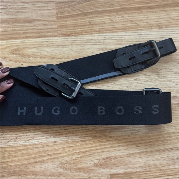 Hugo Boss Purse Strap ✨ - Picture 5 of 6